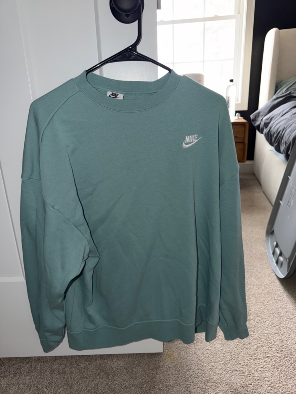 Nike Men’s Crewneck Sweatshirt - Seafoam